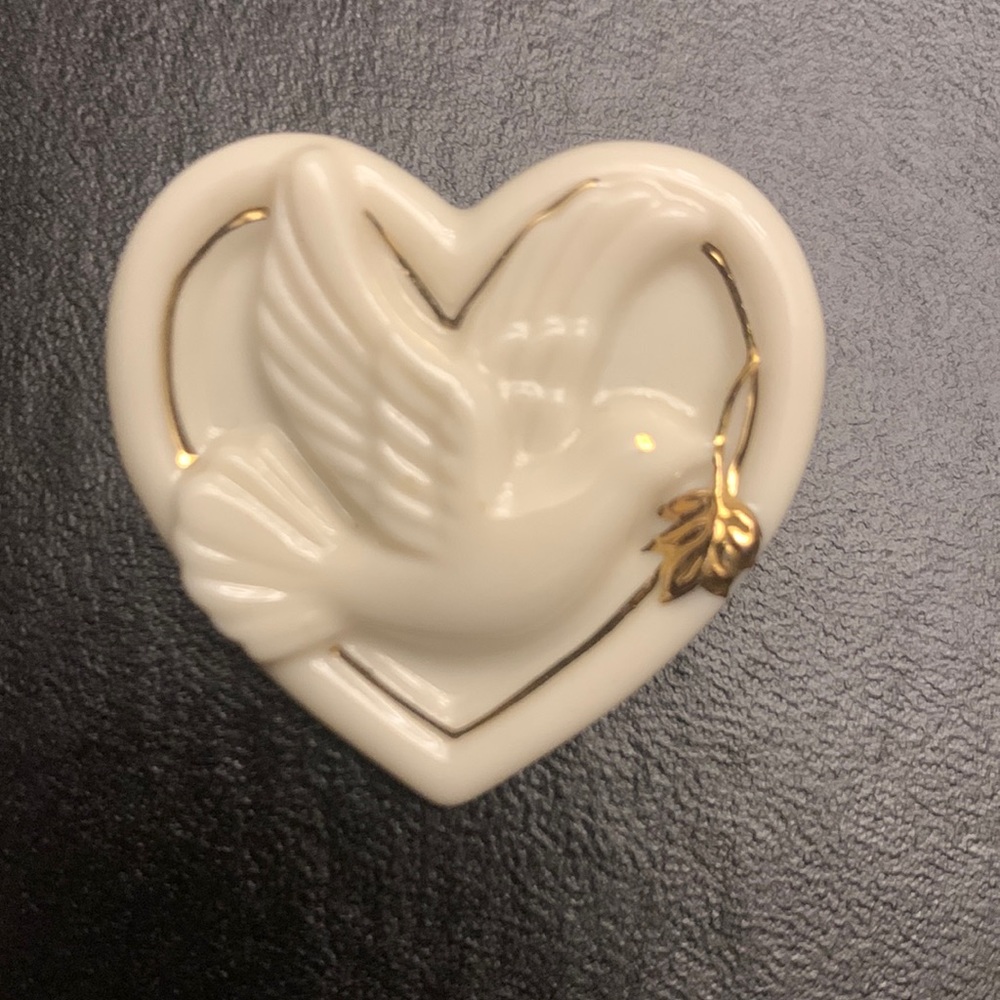 Vintage Lenox Dove Heart Brooch